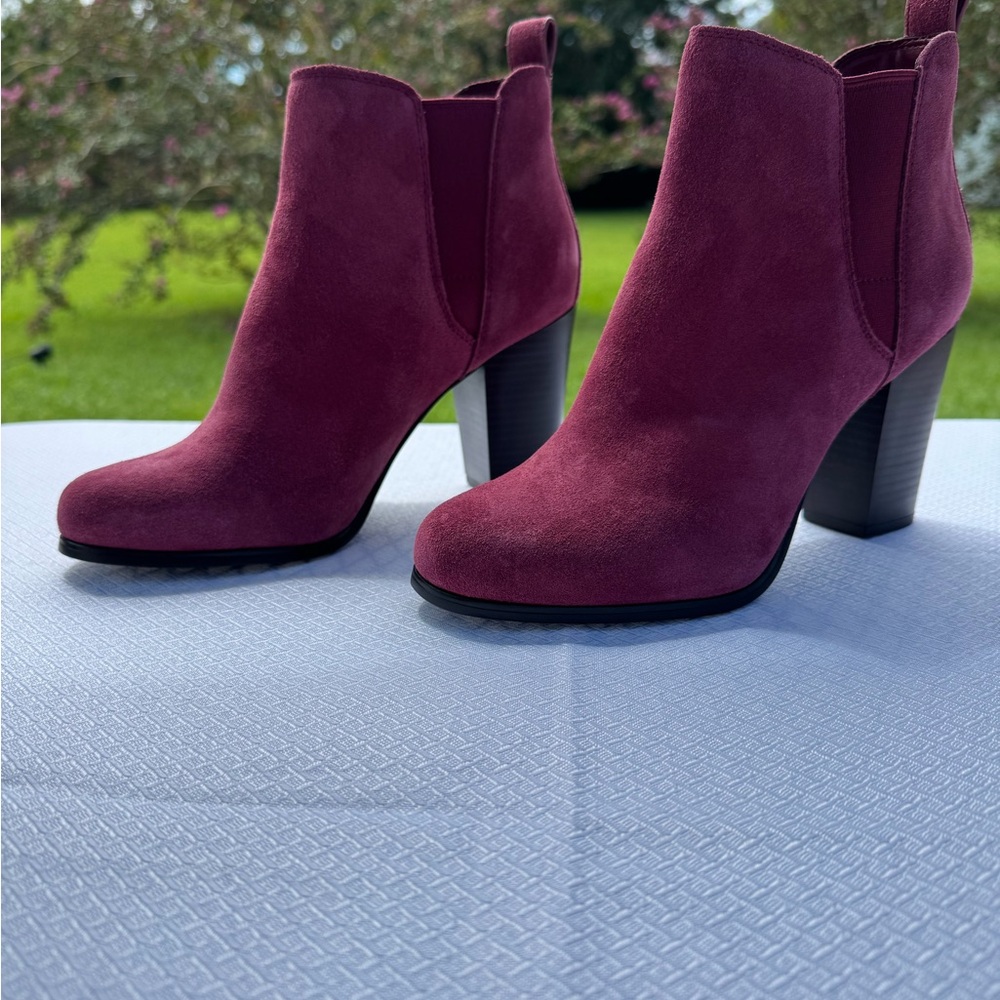 Michael Michael Kors Evaline Suede Heeled Bootie